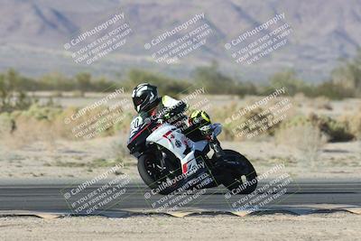 media/Nov-02-2025-CVMA (Sun) [[337aff29ab]]/Race 16-Formula Twins-Formula 40 UL(Holeshot)/